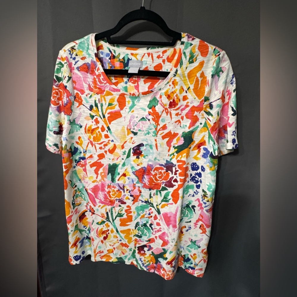 Colorful Chico’s size 1 US M